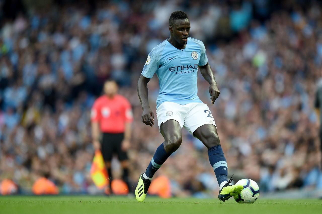 爱游戏2026-里昂完胜瑞典，门迪高光表现