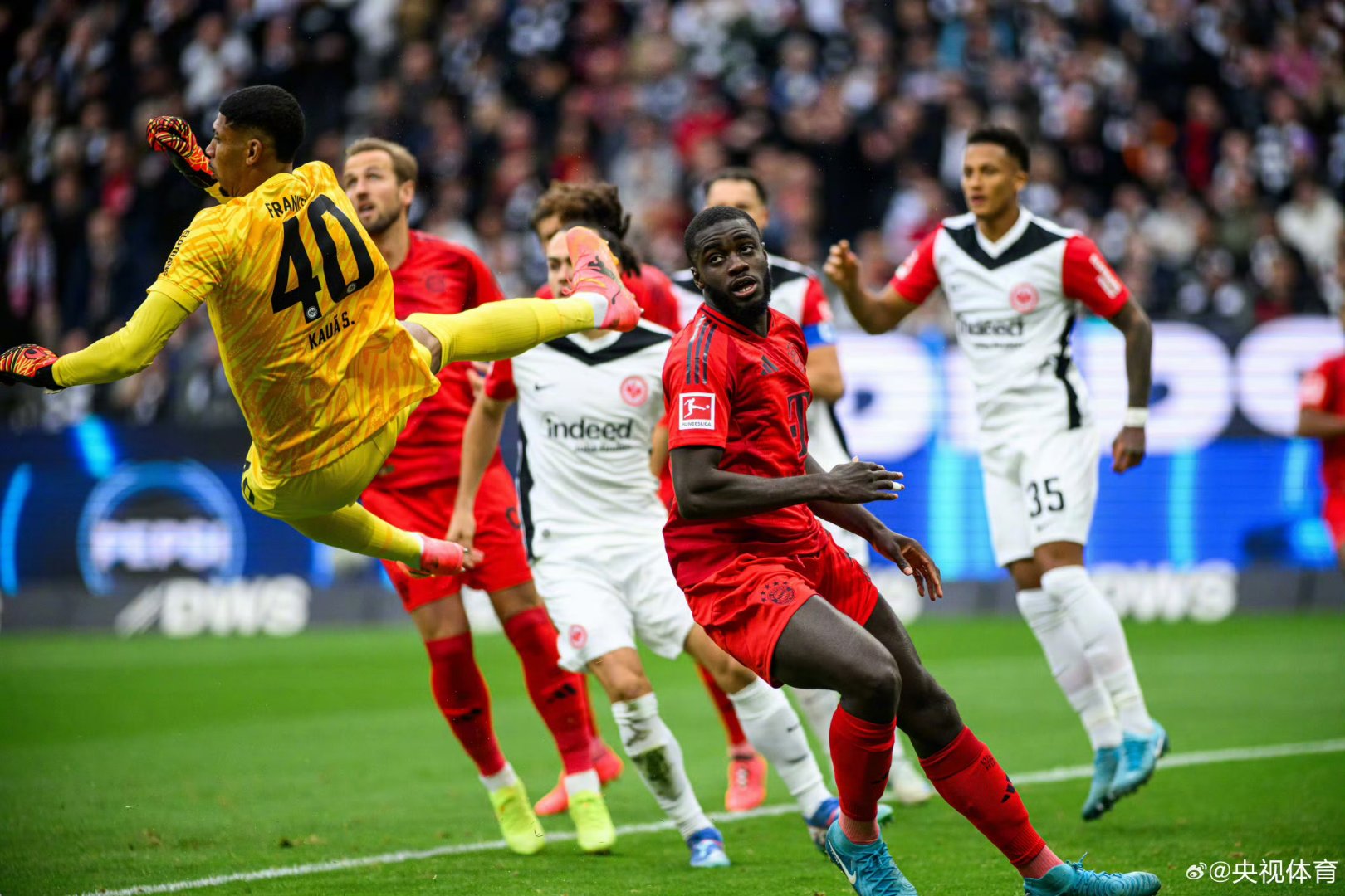 拜仁绝杀波兰，门迪刷新纪录