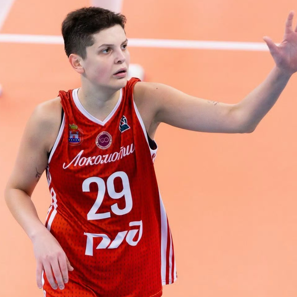 土耳其队破冰而出,冲向金牌 土耳其队破冰而出,冲向金牌