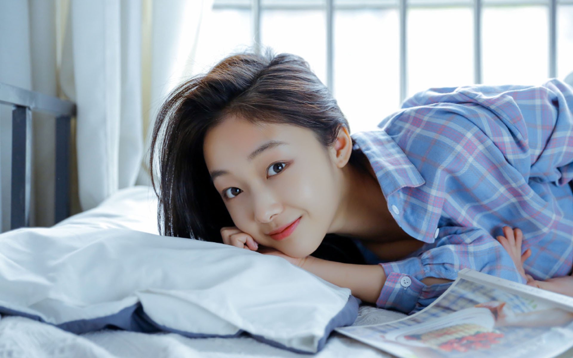 绿茵场的隐喻，从伯纳乌到基辅—当国家德比遇见战争的胜利