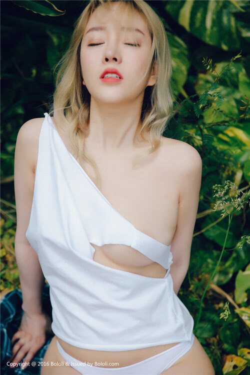 终场哨响，世界安静，德布劳内用一记手术刀传球，为所有争议画上休止符