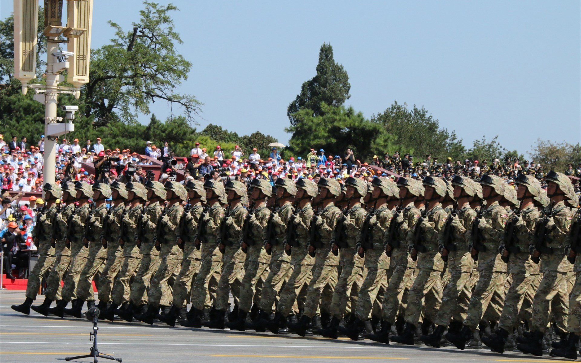 绿茵史诗，美加墨世界杯之夜，福登以星辰之笔刷新不朽丰碑
