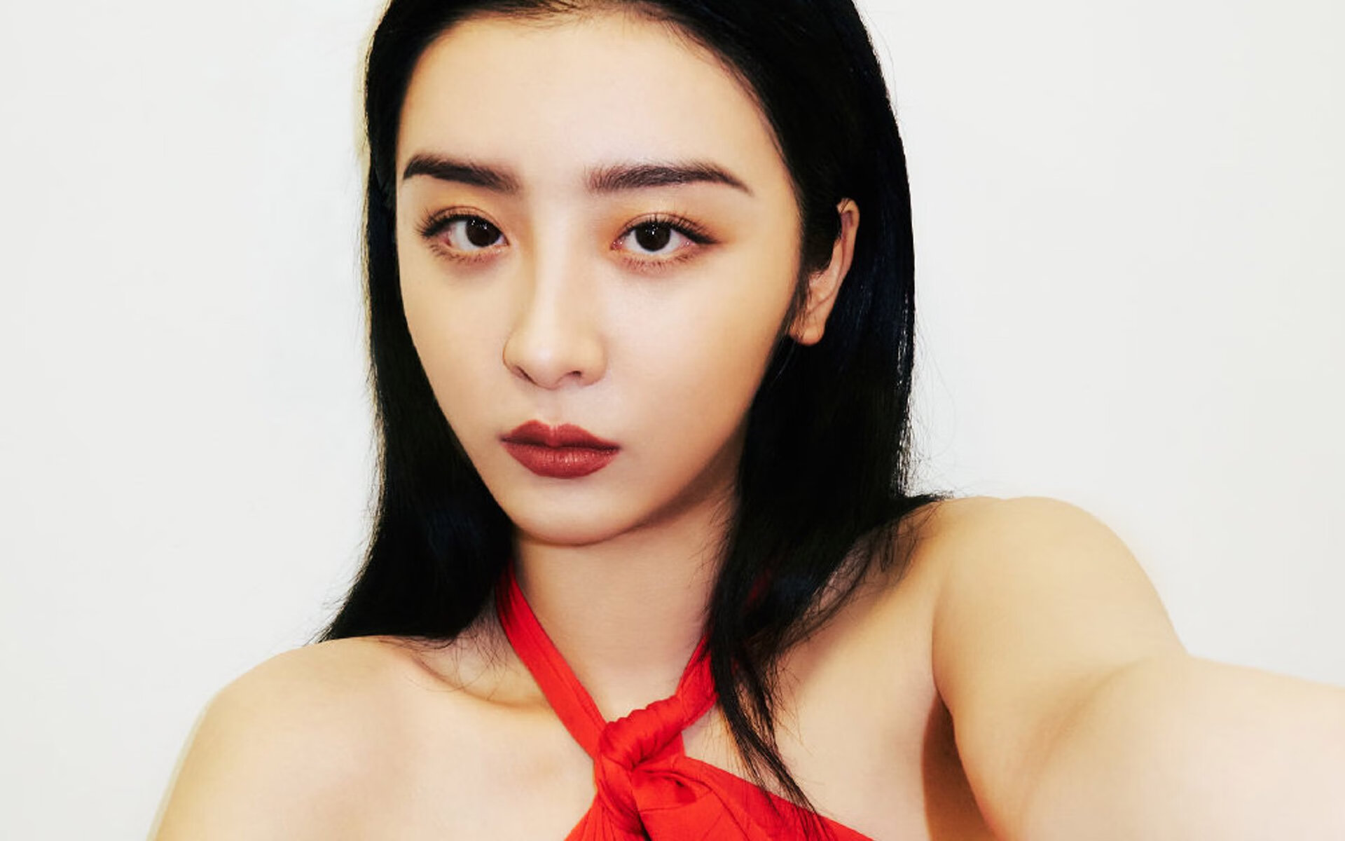 哨兵之夜，当米切尔用沉默的城墙，封锁了整个德甲的喧嚣